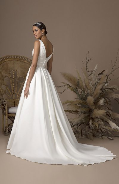 Robe de mariée AD-2021-02 par Couture Nuptiale