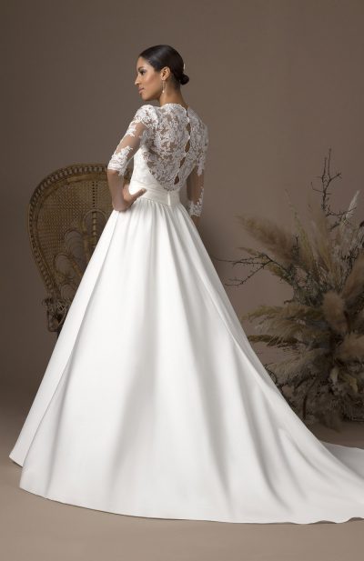 Robe de mariée AD-2021-06 par Couture Nuptiale